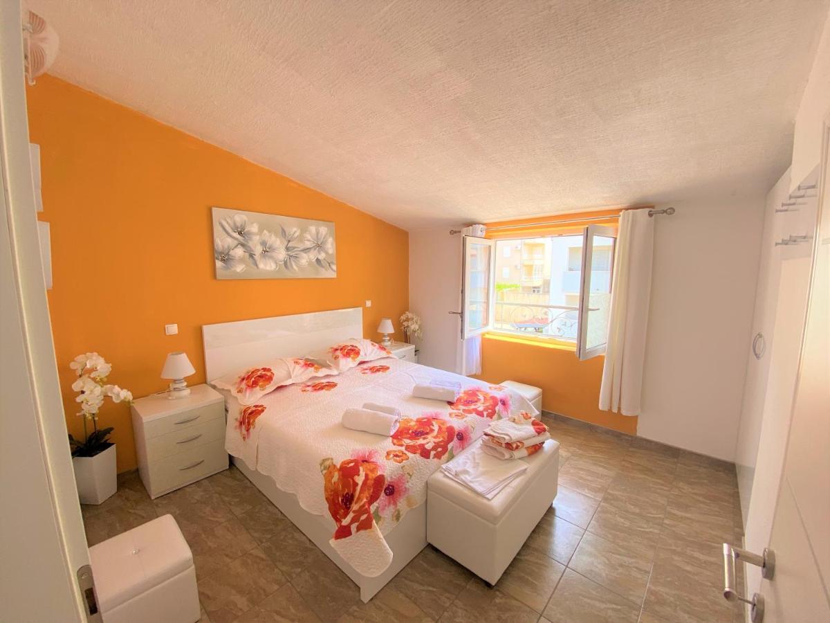 Apartment Beach Makarska Ngoại thất bức ảnh