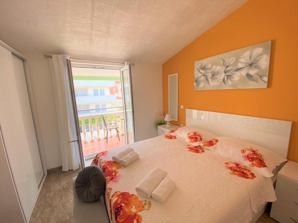 Apartment Beach Makarska Ngoại thất bức ảnh