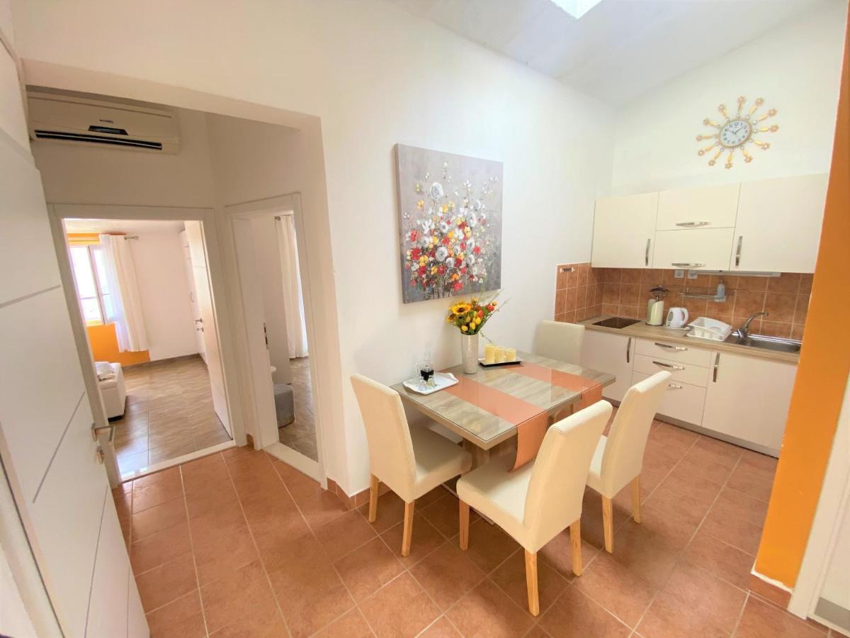 Apartment Beach Makarska Ngoại thất bức ảnh